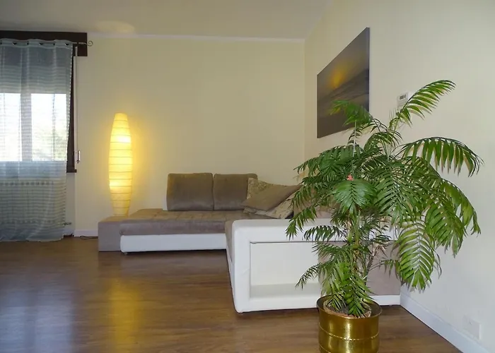 Casa Damoli Апартаменты *